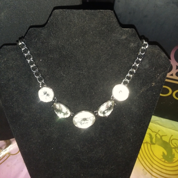 Necklace - Picture 1 of 1